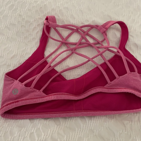 Lululemon free to be Wild bra size 8 - Picture 2 of 4